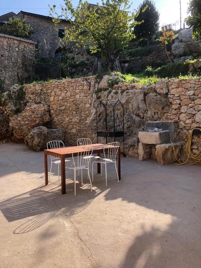 Ca Di Pippo "Tasso" Appartamento Ristrutturato Orco Feglino Buitenkant foto