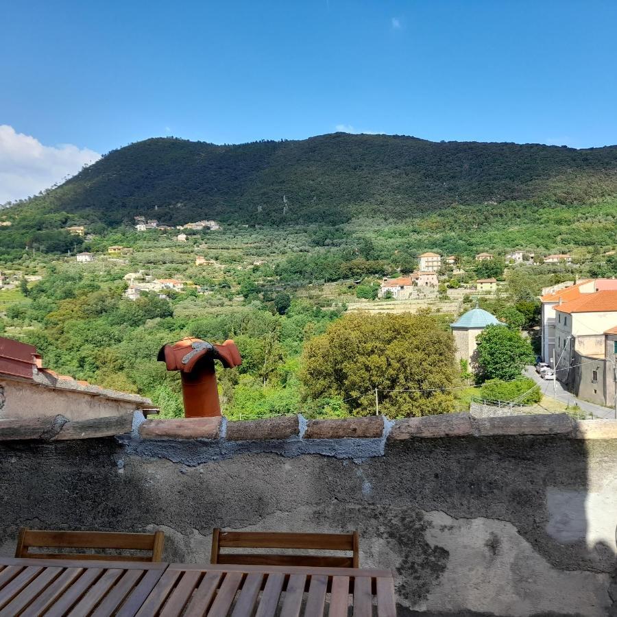 Ca Di Pippo "Tasso" Appartamento Ristrutturato Orco Feglino Buitenkant foto