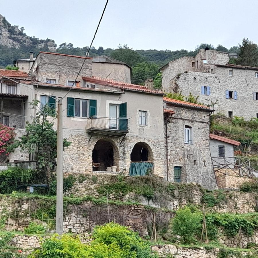 Ca Di Pippo "Tasso" Appartamento Ristrutturato Orco Feglino Buitenkant foto